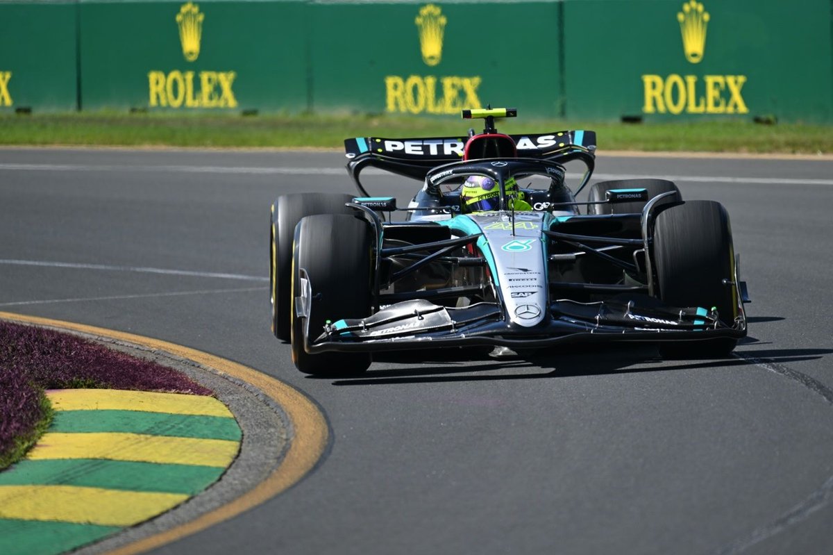Перед болідом Mercedes W15 на початку сезону Формули 1 постають нові виклики